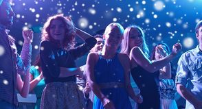 Am 30. April wird in Rettin in den Mai getanzt und alle sind herzlich willkommen.