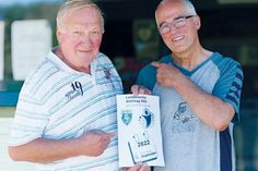 Wolfgang Peix (re.), Abteilungsleiter Fitness, Gesundheits- und Seniorensport, und der ehemalige 1. Vorsitzende des ATSV Stockelsdorf, Wolfgang Beissert, laden am Sonntag zum sportlichen Mitmachen ein.