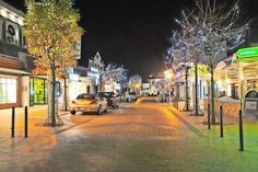 Ab dem kommenden Samstagabend  verwandelt sich Timmendorfs Zentrum wieder in ein vorweihnachtliches Lichtermeer.