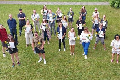 FSP2-18: Sebastian Backes, Ronja Becker, Sabrina Borrs, Julia Buhse, Louisa Debert, Michelle Ehlert, Isabelle Hirsch, Clarissa Krüger, Enya Kühl, Anne Latza, Nicole Paulsen, Sebastian Pawels, Finja Petersen, Nikolaj Puschkarev, Janina Rosplesch, Martina Schirrmann, Frauke Schultz-Becker, Nils Kuhnert (Lehrer).