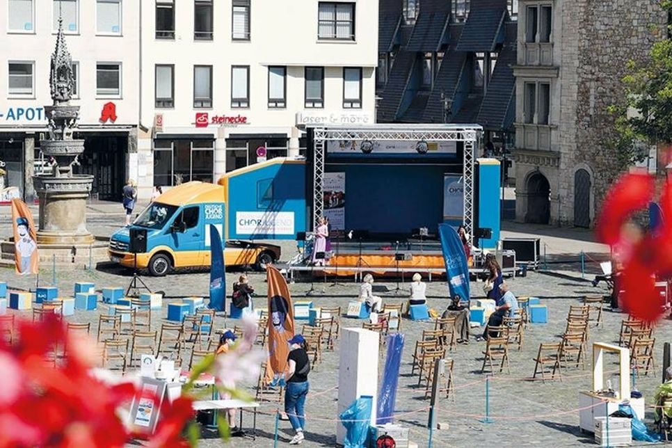 Der SingBus kommt am Donnerstag, 19. August, zum Kinder-Musikfest nach Travemünde und steht dann auf dem Parkplatz des TSV Travemünde in der Ivendorfer Landstraße 2a.