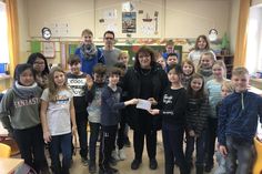 Grömitz. Christine Marquardt und ihr gesamtes Team veranstalteten in Cismar einen Flohmarkt „Rund ums Kind“. Die Einnahmen in Höhe von 450 Euro wurden der Grundschule Grömitz gespendet, die das Geld für das bevorstehende Zirkusprojekt verwenden möchte. Die Zirkuswoche findet in der Zeit vom 25. bis 29. März in der Gildehalle in Grömitz statt. (red)