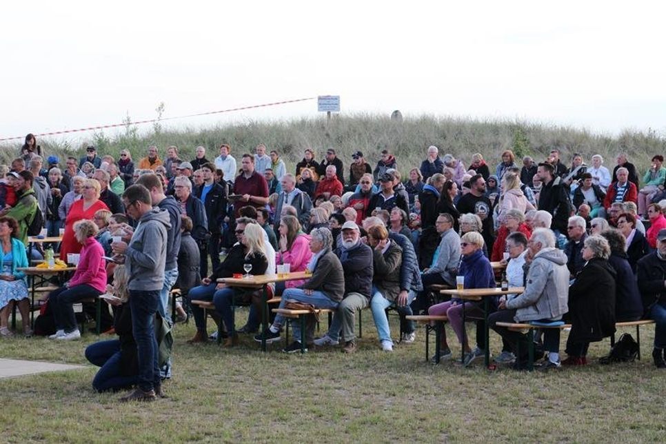 Zahlreiche Besucher kamen zum Eventgelände am Nordstrand.