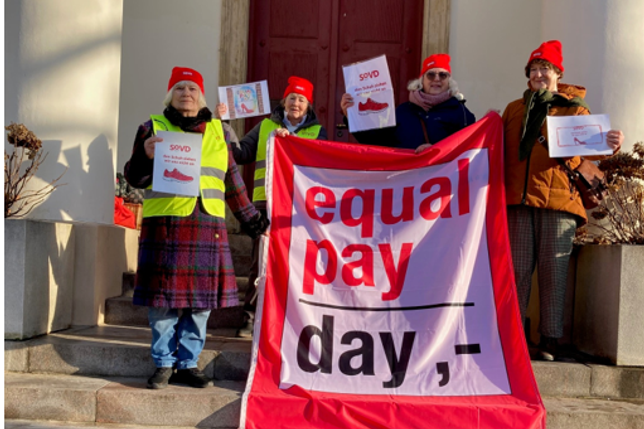 von linke: Elke Andresen, stellvertretende Frauensprecherin des Ortsvereins Oldenburg; Susanne Pink, Frauensprecherin des OV Lensahn; Sylvia Böttcher, Kreisfrauensprecherin OH: Waltraut Howe, Frauensprecherin OV Schönwalde