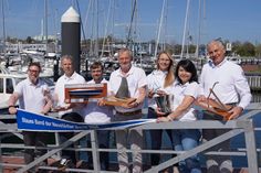 Die Planungen laufen auf Hochtouren (v. re.): Oliver Seiter (Geschäftsführer ancora Marina), Bei Riedel-Wang (ancora Marina), Christine Kloock (SWNH), Bürgervorsteher Heinrich Holtfester, Dr. Claas Riedel (Wettfahrtleitung NSV), Frans Ijben (Tourismus-Agentur Lübecker Bucht) und Dirk Heckmann (Gewerbeverein Neustadt und SWNH).