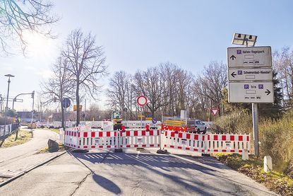 Ampelneubau auf der B 76: Hafenstraße in Niendorf/Ostsee gesperrt