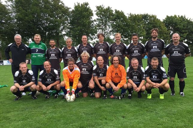 Die Nord-Ostsee-Auswahl mit vielen namhaften Spielern ist am Freitag in Kellenhusen zu Gast.