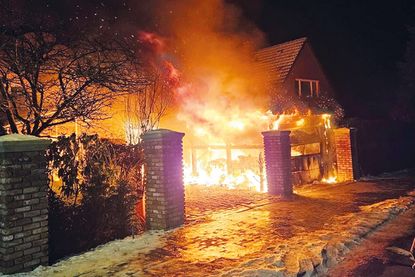 Carport-Brand in Niendorf/Ostsee – Feuerwehr verhinderte Schlimmeres