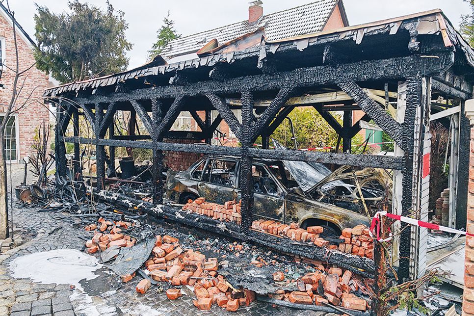 Carport-Brand in Niendorf/Ostsee – Feuerwehr verhinderte Schlimmeres