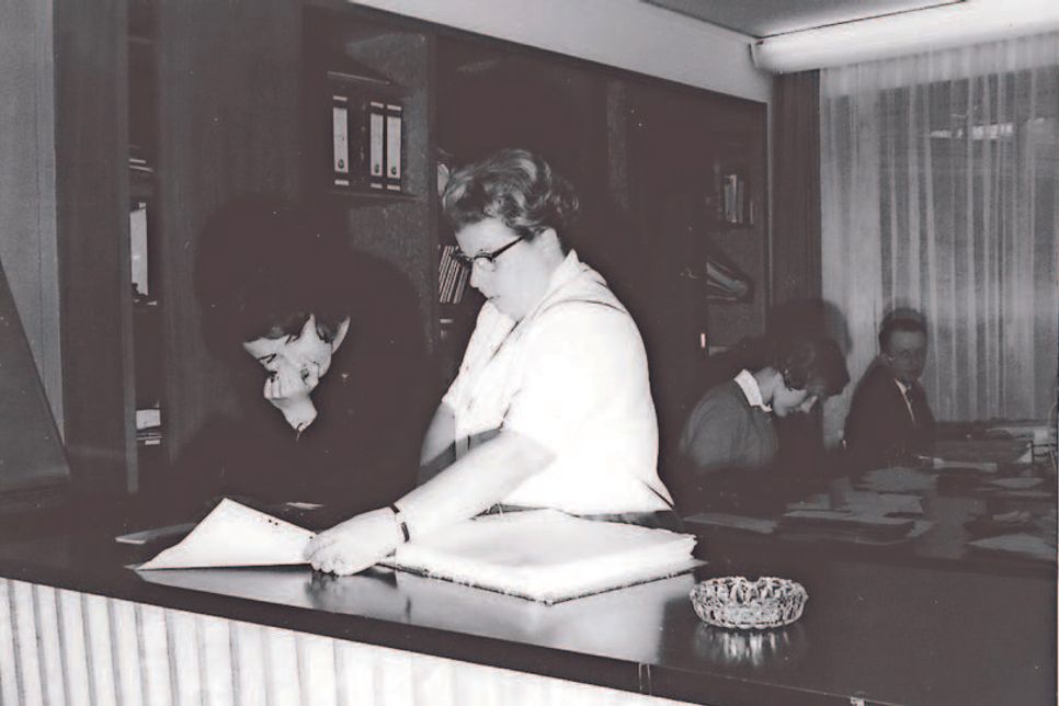 Gestern wie heute kommt der ZVO nicht ohne sein wichtigstes Kapital aus: die Menschen, die täglich dafür sorgen, dass die Ver- und Entsorgungsleistungen bei den Kunden ankommen.