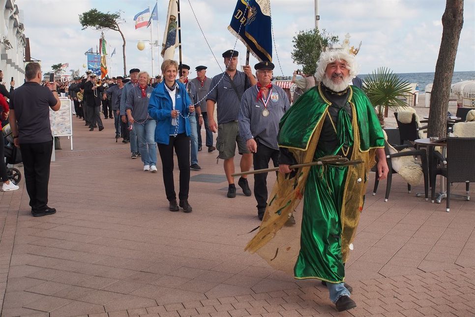 Der Umzug beginnt am Sonntag am Haus des Gastes und führt über die Strandpromenade bis zur Fischerhütte.