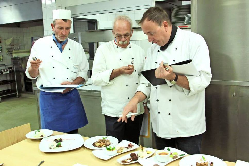 Hatten die Qual der Wahl: Jens Peter Möller, Robert Holtz und Kai Zimmermann (v. lks.).