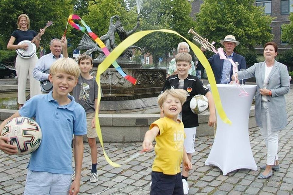 An diesem Wochenende wird in Bad Schwartau das  große „Brunnenfest“ mit allen Generationen gefeiert.