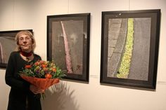 Hildegard Grenzemann-Spiller hat ein Kunststudium in Kassel absolviert. In den Arbeitsweisen ihrer künstlerischen Kompositionen gilt sie als konsequent und diszipliniert.