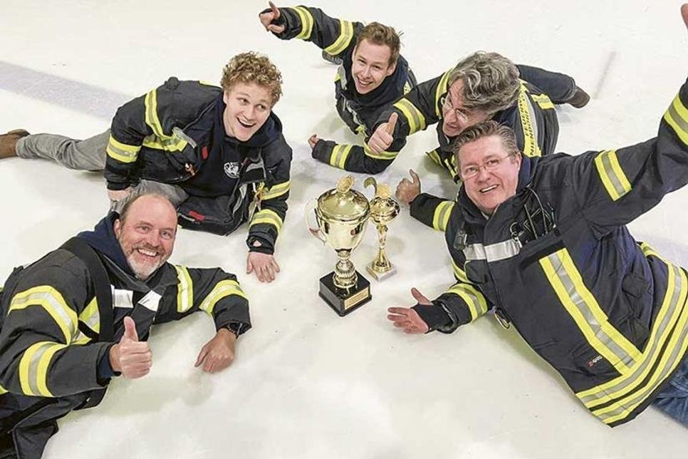 Die siegreiche Mannschaft der Freiwilligen Feuerwehr Niendorf/Ostsee.