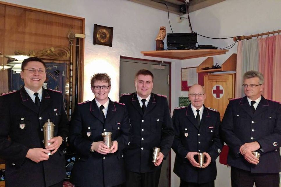 Tim Venneberg, Sabrina Prüss, Malte Venneberg, Hans-Helmut Jesssen, Lars Grafahrend (v. lks.).
