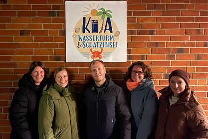 Lara Cygan de Meza, Anja Hartmann, Tim Schubert, Cathleen Granzin und Steffi Blöhs stellen den neuen Vorstand des Fördervereins „Die Wassergeister“.