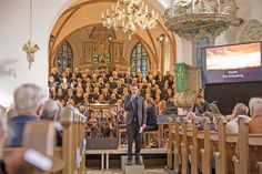 Matthias Voget während des Konzerts in der St. Johanniskirche in Oldenburg.