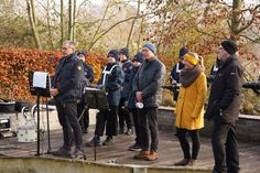 Pünktlich um 11 Uhr eröffneten die Organisatoren den Budenzauber.