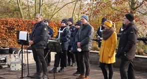 Pünktlich um 11 Uhr eröffneten die Organisatoren den Budenzauber.