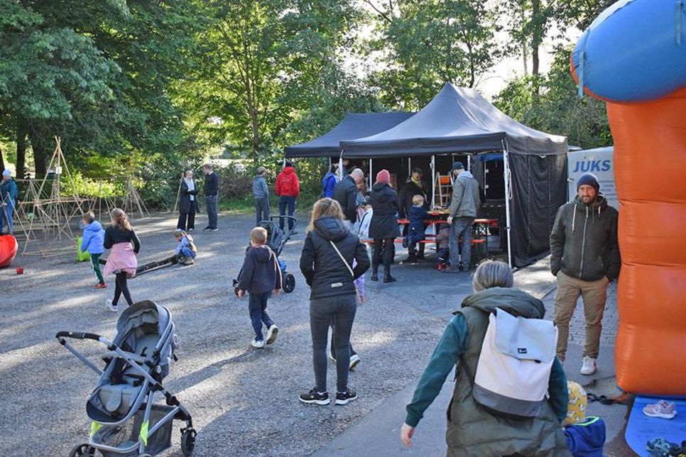 Viele Besucher feierten auf dem Gelände der THG den 30. Geburtstag des Kinderspaßmobils