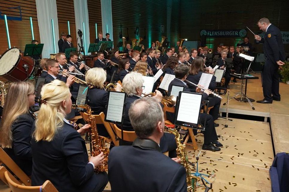 Die Liebe zur Musik ist den Orchestermitgliedern deutlich anzumerken.