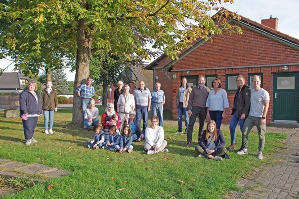 Das Team der Alten Schule Lilienthal freut sich über den wohlverdienten Sieg beim Nachbarschaftspreis 2020 – die Alte Schule ist mehr als nur ein Treffpunkt im Herzen des Dorfes.