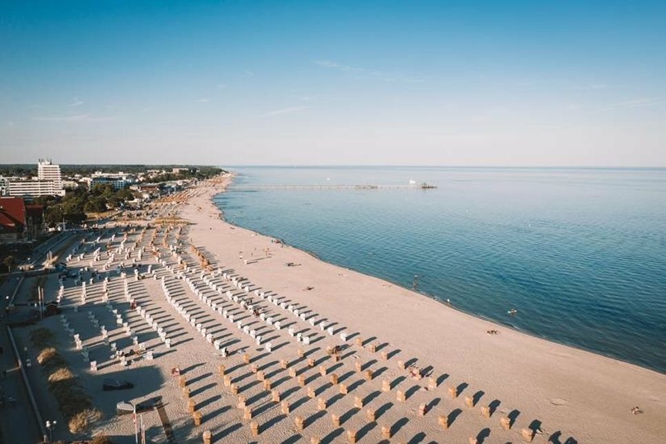 Grömitzer Strand von oben. (Foto: Tourismus-Service Grömitz)