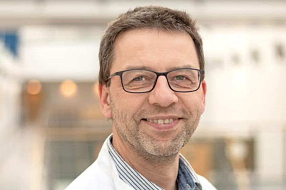Dr. med. Gerdt Hübner, Chefarzt der Abteilung Hämatologie und internistische Onkologie