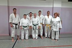 Grömitz. Die Jukuren Torsten Medloff, Gerhard Wolter und Michele Choma vom Grömitzer Nippon Dojo legten die Prüfung zum 8. Kyu (Gelbgurt) und Margret Dohmel und Holger Jankowski zum 6. Kyu (Grüngurt) ab. (red)
