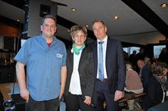 Bürgermeister Michael Olandt (re.) mit Tourismus-Leiterin Ulrike Dallmann und Veranstaltungsleiter Florian Uthoff.