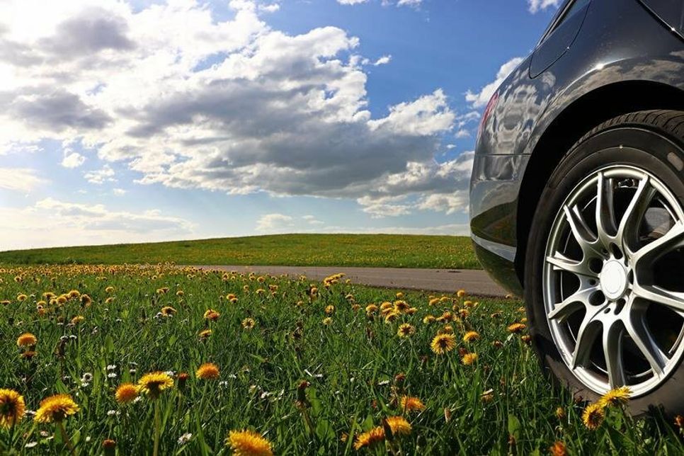 Jetzt ist es jetzt höchste Zeit, das Auto auf den Frühling vorzubereiten.
