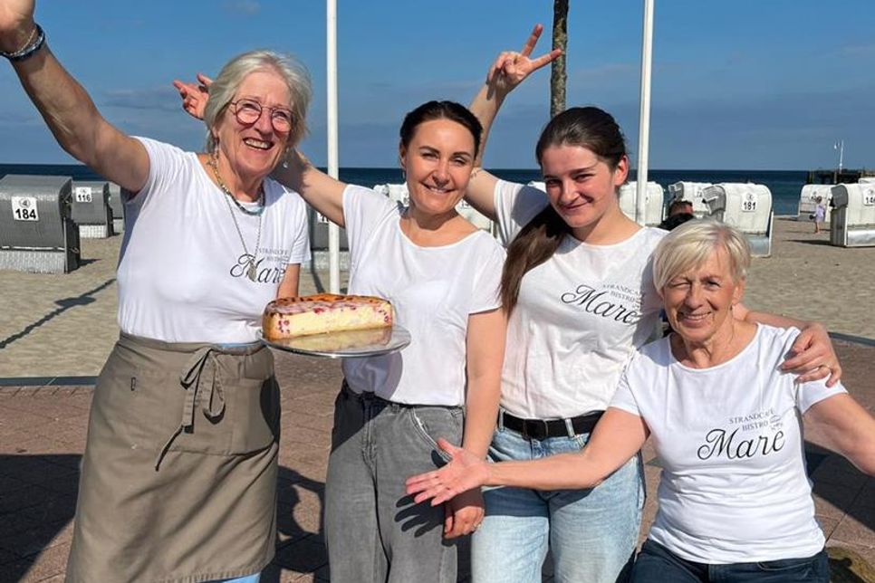 Direkt am Deich in Dahme lädt das Strandcafé Mare mit Sonnenterrasse, hausgemachtem Kuchen und Strandfeeling zum Verweilen ein. Jetzt entdecken!