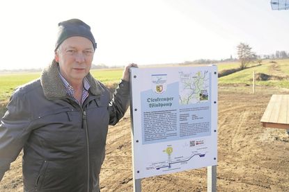 In direkter Nähe des Standortes gibt es die wichtigsten Daten auf einer Info-Tafel.