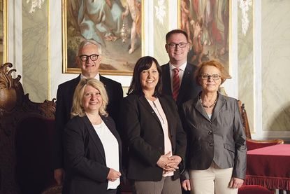 Stadtteilkonferenz: Bürgermeister Jan Lindenau und die Senatorinnen Joanna Hagen, Pia Steinrücke und Monika Frank sowie Senator Ludger Hinsen laden zum Gespräch.