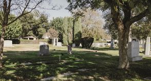 Ort der Stille, Erinnerung und Begegnung. Am Tag des Grabsteins informieren Fachbetriebe über Gestaltungsmöglichkeiten.