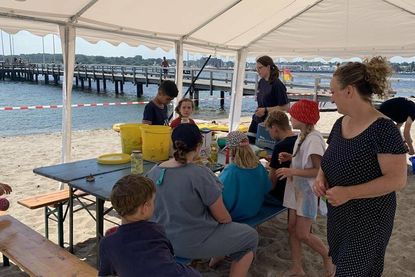 Hier wurden Buddelschiffe gebastelt.