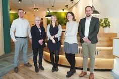 Das Team der Hörmanufaktur (v. lks.): Lucas Lupp, Sonja Csomor, Alicia Schulte, Franziska Lorenzen und Christoph Schulte.