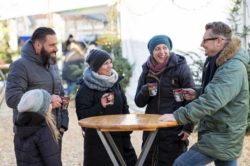 Winterliche Gemütlichkeit beim Wintertreff Pelzerhaken. (Foto: www.luebecker-bucht-ostsee.de)