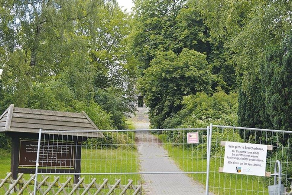 Im Juni 2019 wurde der Zugang zur Bismarcksäule von der Stadt Bad Schwartau gesperrt.