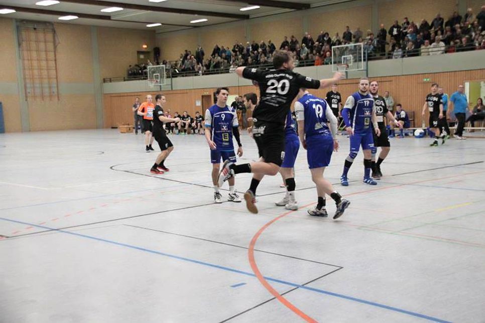 Die Zuschauer in der Grömitzer Ostholsteinhalle hoffen auch heute auf viele Tore.