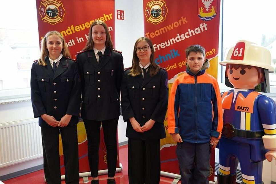 Charlotte Rosa Ahnfeld, Lena Breede, Emilie Prisig und Oskar Vogler (v. lks.).