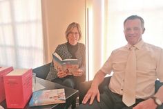 Ute Scholz und Matthias Pfaff gestalteten eine Lesung mit Diskussion zum Kinderbuch „Der war’s“, in der es um rechtsstaatliche Prinzipien ging.