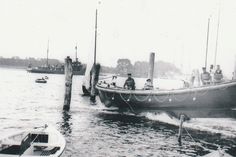 Ein historisches Foto eines Rettungsbootes der DGzRS.