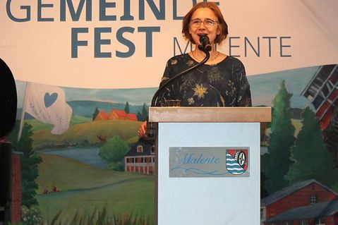 Pastorin Andrea Pistor plädierte für Gemeinsinn und Zuversicht.
