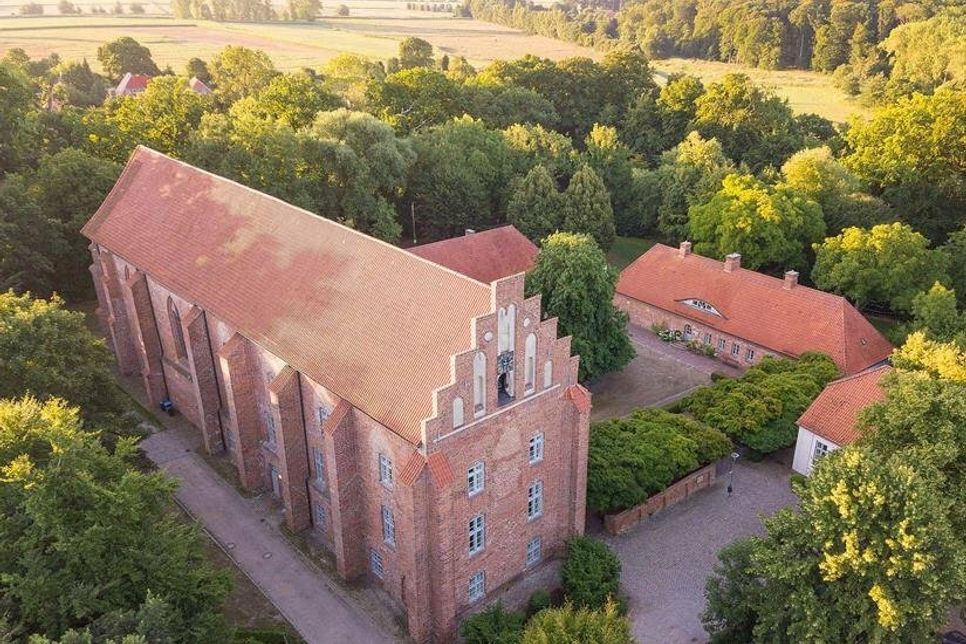 Das Klosterdorf Cismar steht vom 17. bis 19. Juni ganz im Zeichen der Kunst und Kultur.