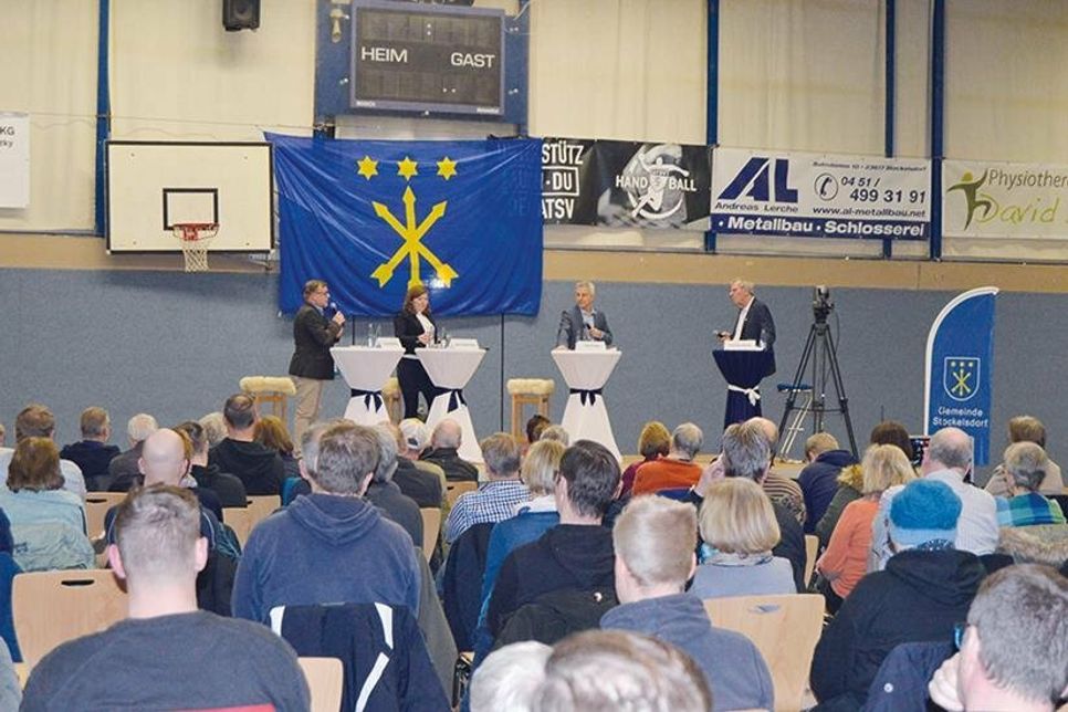 Der gesamte Abend wurde filmisch festgehalten und kann auf der Homepage der Gemeinde angesehen werden.