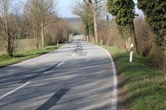 Die L 57 zwischen Schönwalde und Wahrendorf (Archivbild).