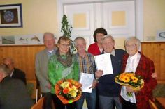Helmut Wieske, Gabriele und Joachim Lux, Rosemarie Pommerening, Norbert und Hiltburg Janzen (v. lks.).