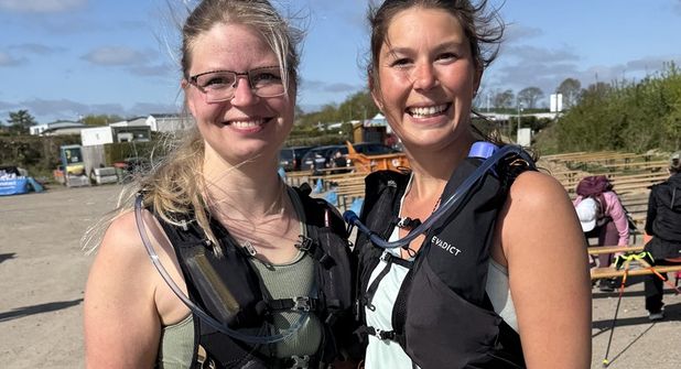 Schnell und motiviert: Schon früh am Morgen waren an der Versorgungsstation in Bliesdorf diese hochmotivierten Teilnehmerinnen aus Hannover anzutreffen.